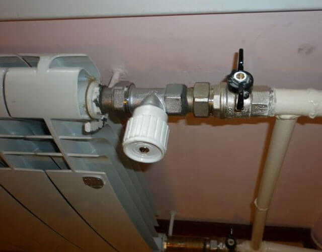 термоголовка для радиатора: принцип работы, монтаж